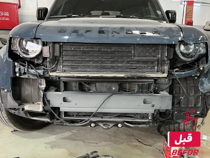 صورة قبل إصلاح صدمات أمامية في سيارة رنج روفر